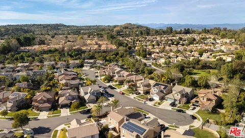 $1,179,000 | 25014 Oliver Way, Stevenson Ranch, CA 91381