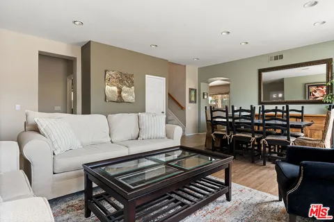 $1,179,000 | 25014 Oliver Way, Stevenson Ranch, CA 91381