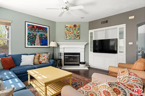 $1,179,000 | 25014 Oliver Way, Stevenson Ranch, CA 91381