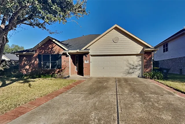 $2,195 | 5409 Balmorhea Drive, Pearland, TX 77584