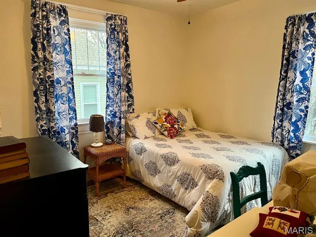 $214,900 | 614 East 16th Street, Alton, IL 62002