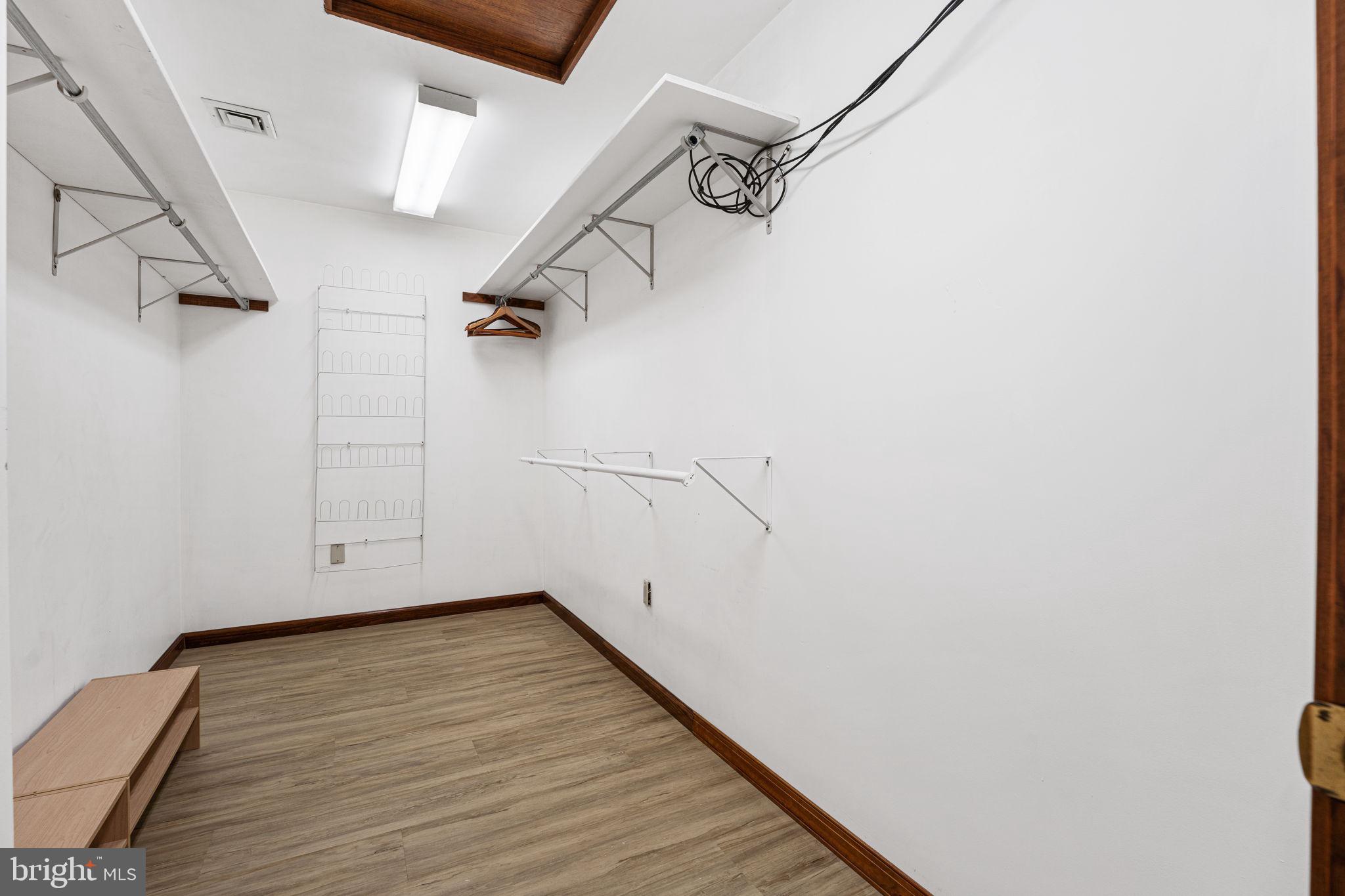 1447 Reed Lane Kintnersville, PA 18930 - Photo 23 of 39 Walk-in Closet