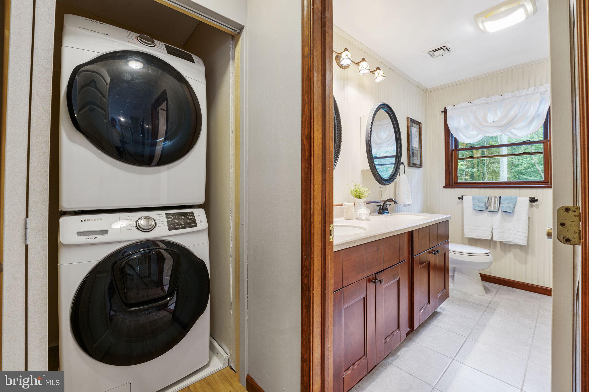 1447 Reed Lane Kintnersville, PA 18930 - Photo 26 of 39 Laundry area and Second Floor Full Bathroom