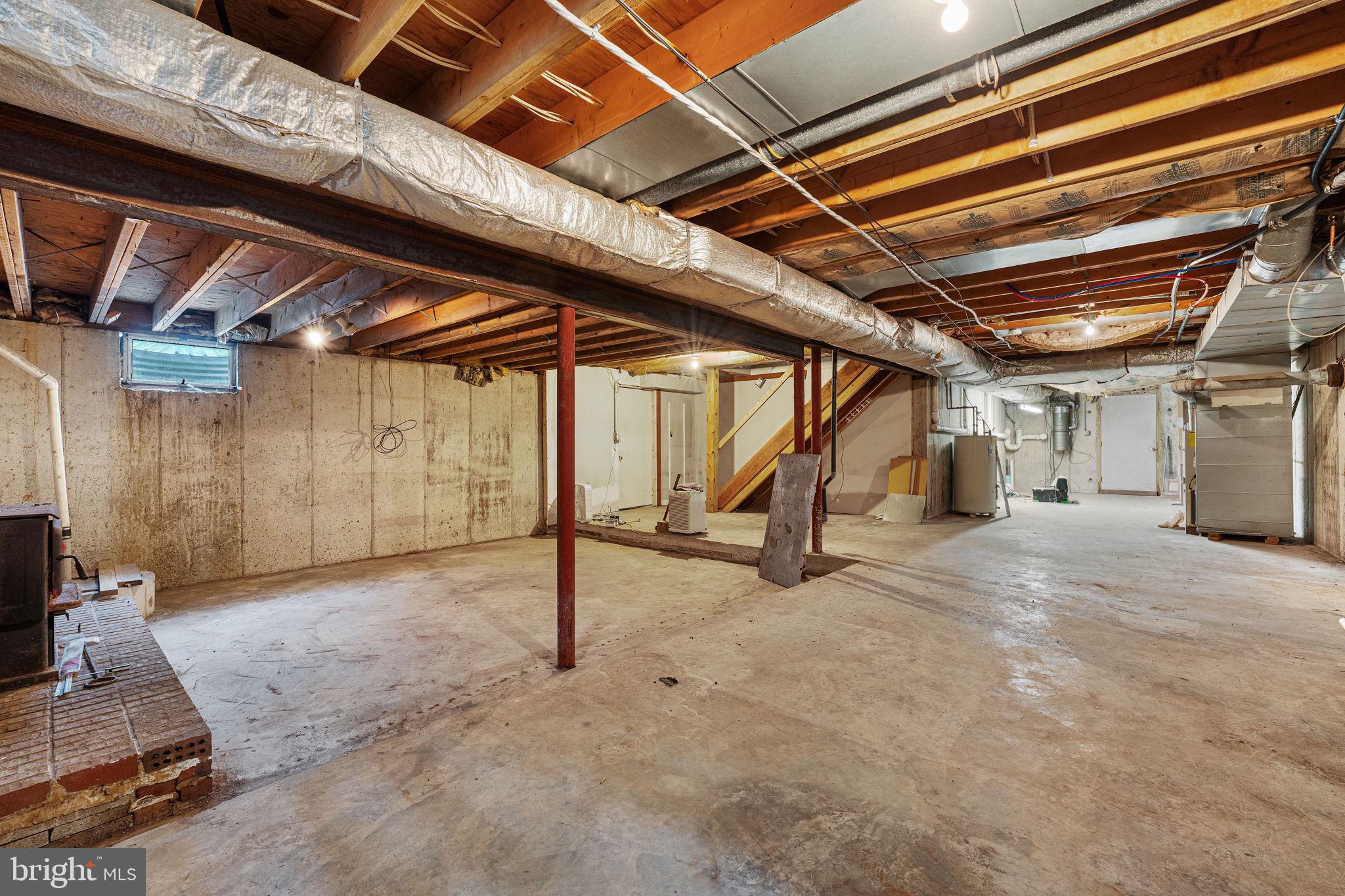 1447 Reed Lane Kintnersville, PA 18930 - Photo 29 of 39 Basement