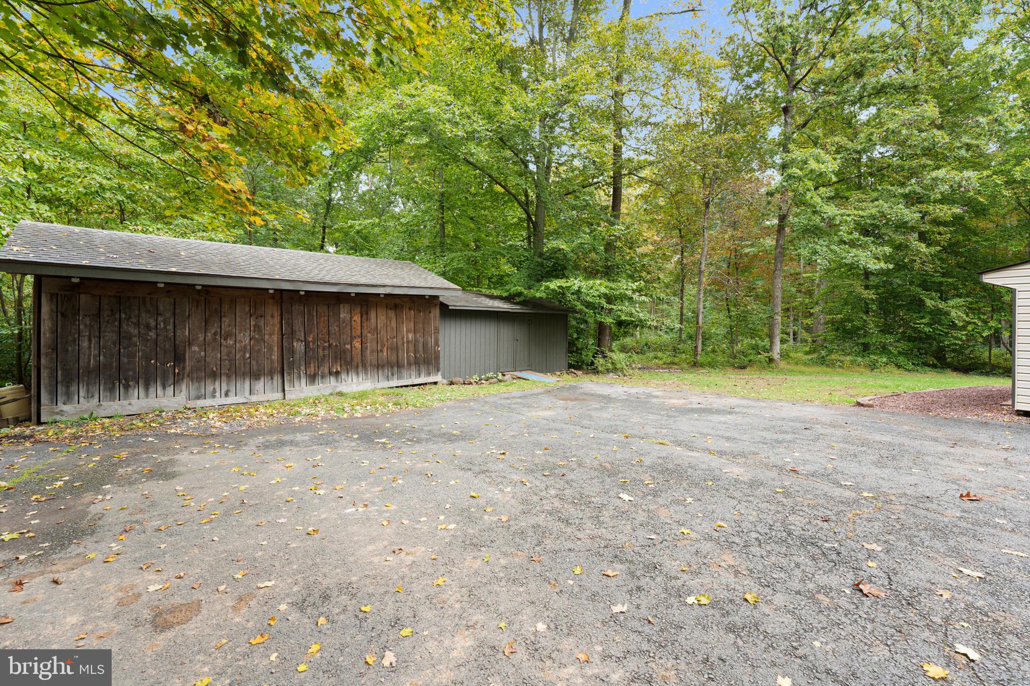 1447 Reed Lane Kintnersville, PA 18930 - Photo 36 of 39 Outbuildings