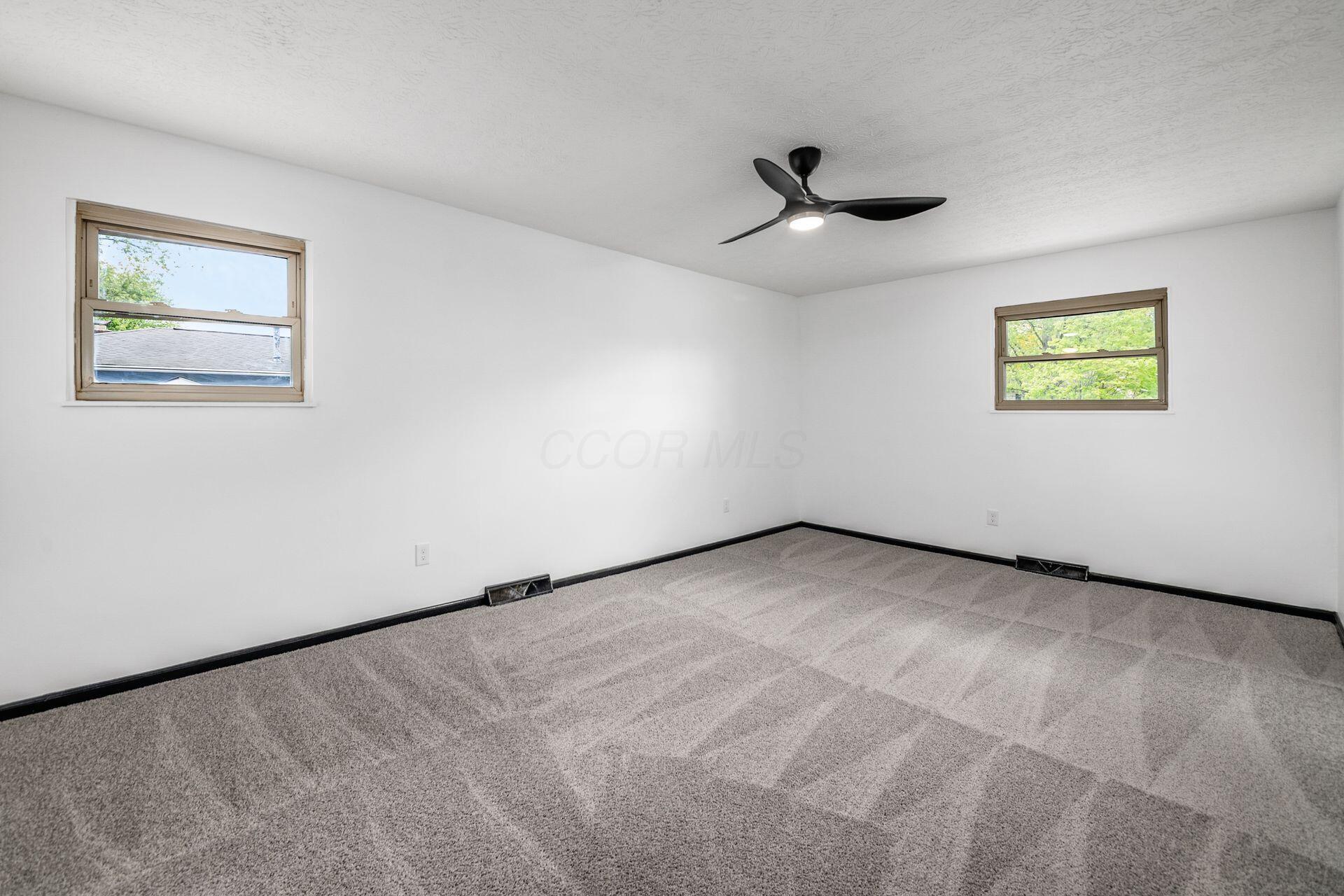 5480 Cedarbush Road Columbus, OH 43229 - Photo 30 of 57 026_e4_L 5480 Cedarbush Dr087