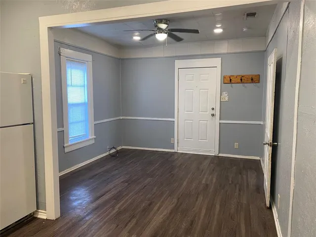 $88,000 | 1006 South Throckmorton Street, Sherman, TX 75090