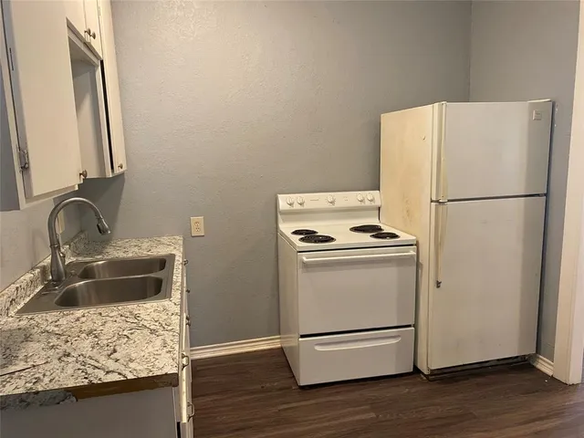 $88,000 | 1006 South Throckmorton Street, Sherman, TX 75090