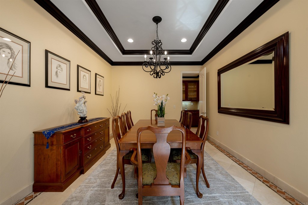 2786 Sutter Ridge Drive Chula Vista, CA 91914 - Photo 11 of 58 a view of a dining room with furniture