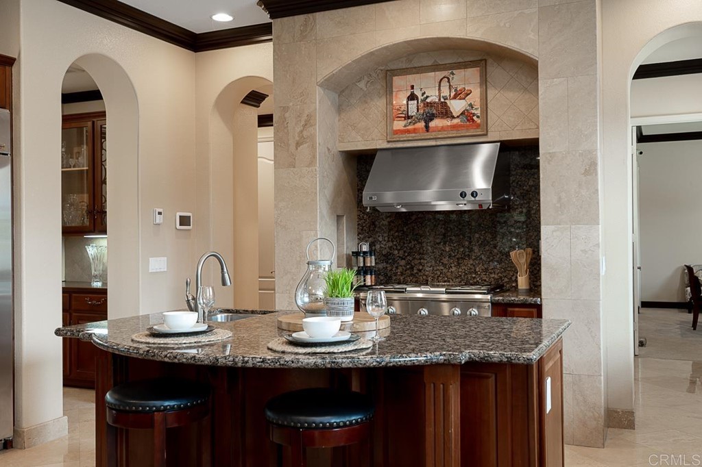 2786 Sutter Ridge Drive Chula Vista, CA 91914 - Photo 14 of 58 a bathroom with a sink and a mirror