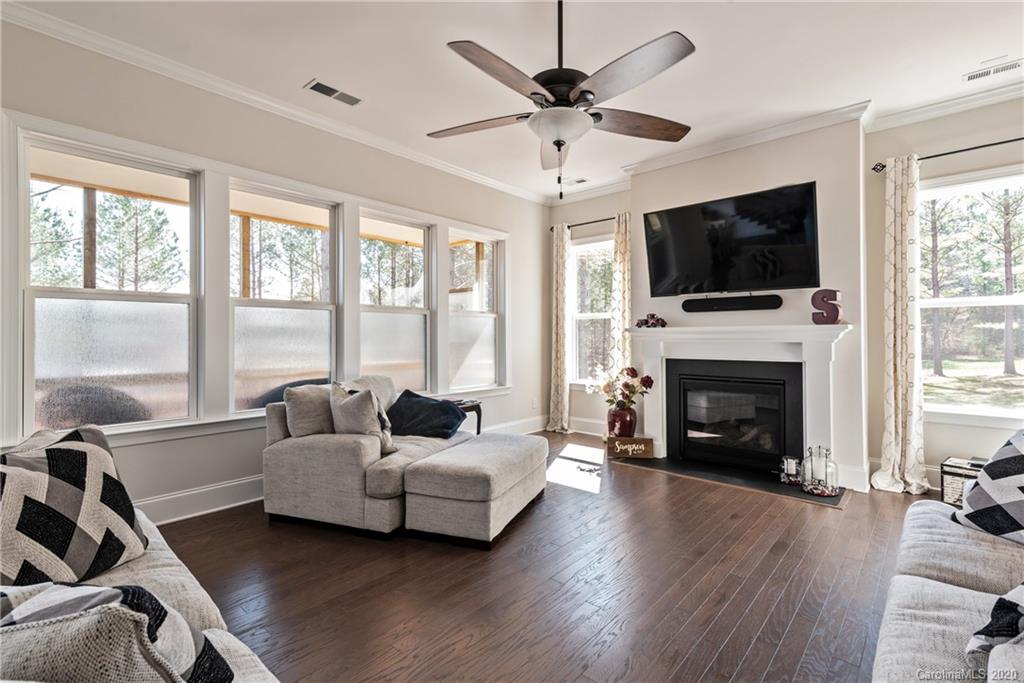 1274 Rae Court, Unit 1 Denver, NC 28037 - Photo 5 of 21 Gallery Image 5