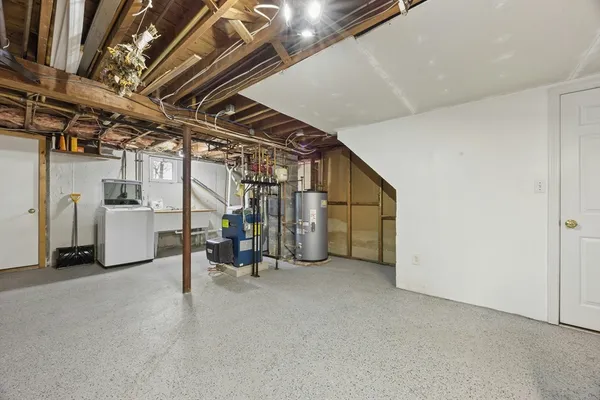 $770,000 | 5 Barker Lane, Framingham, MA 01701