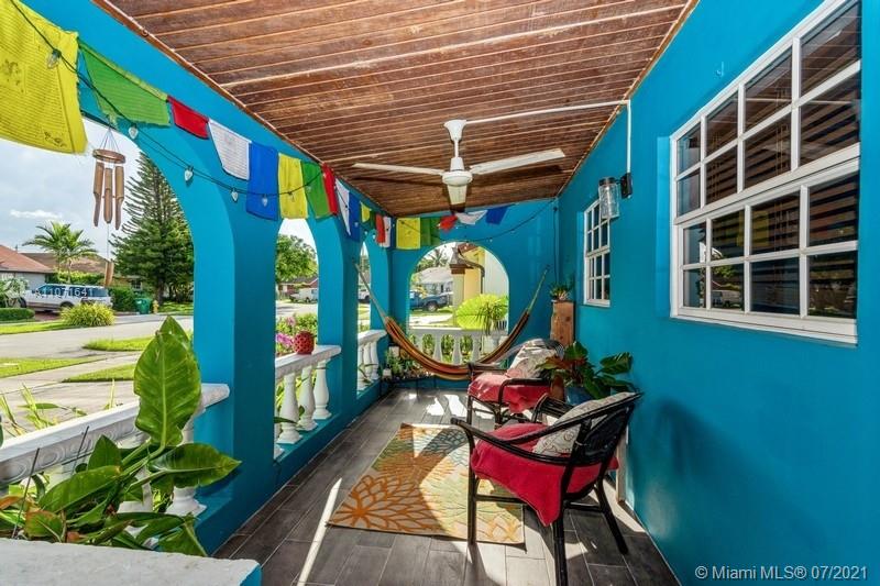 21080 Southwest 124th Ave Road Miami, FL 33177 - Photo 13 of 35 Gallery Image 13