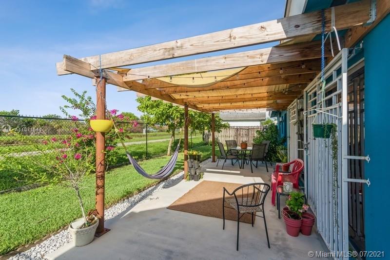 21080 Southwest 124th Ave Road Miami, FL 33177 - Photo 14 of 35 Gallery Image 14
