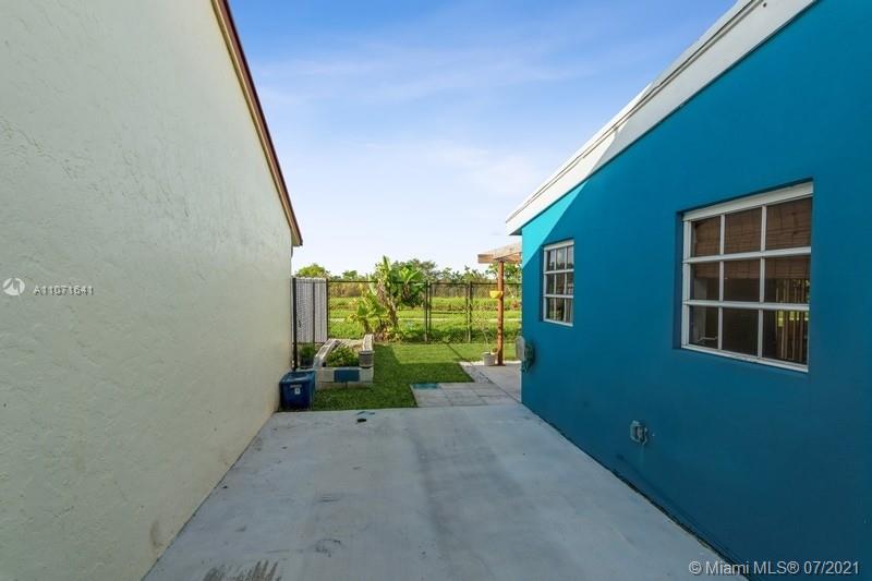 21080 Southwest 124th Ave Road Miami, FL 33177 - Photo 25 of 35 Gallery Image 25