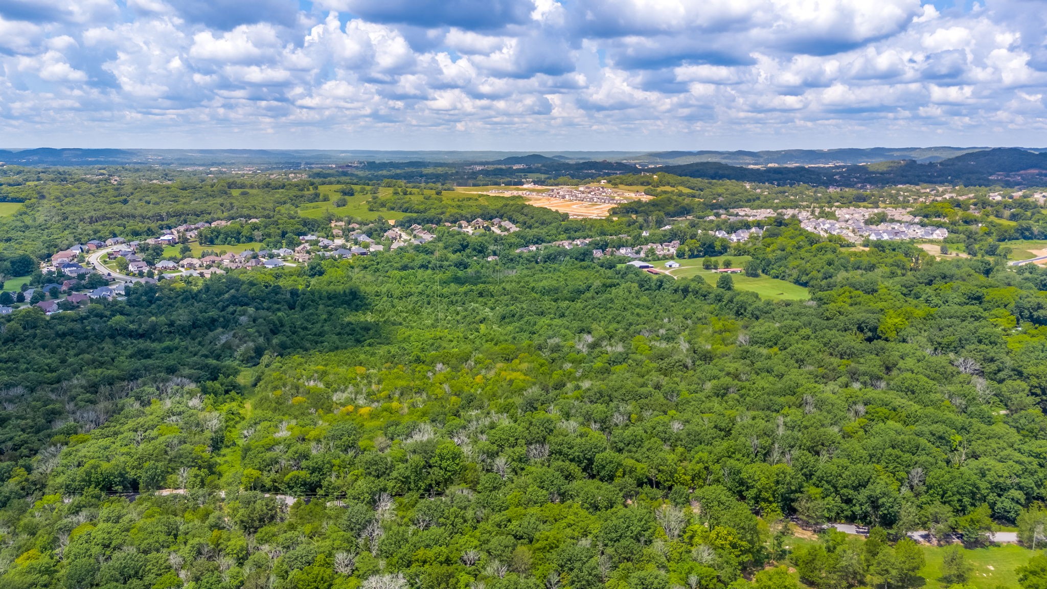 0 North Chapel Road Franklin, TN 37067 - Photo 9 of 17 a view of a yard with an ocean