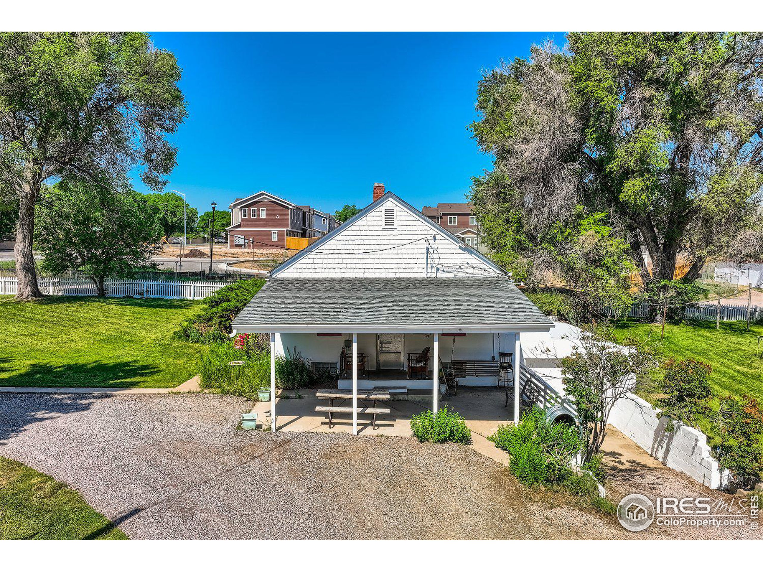 12027 St Vrain Road Longmont, CO 80504 - Photo 4 of 10