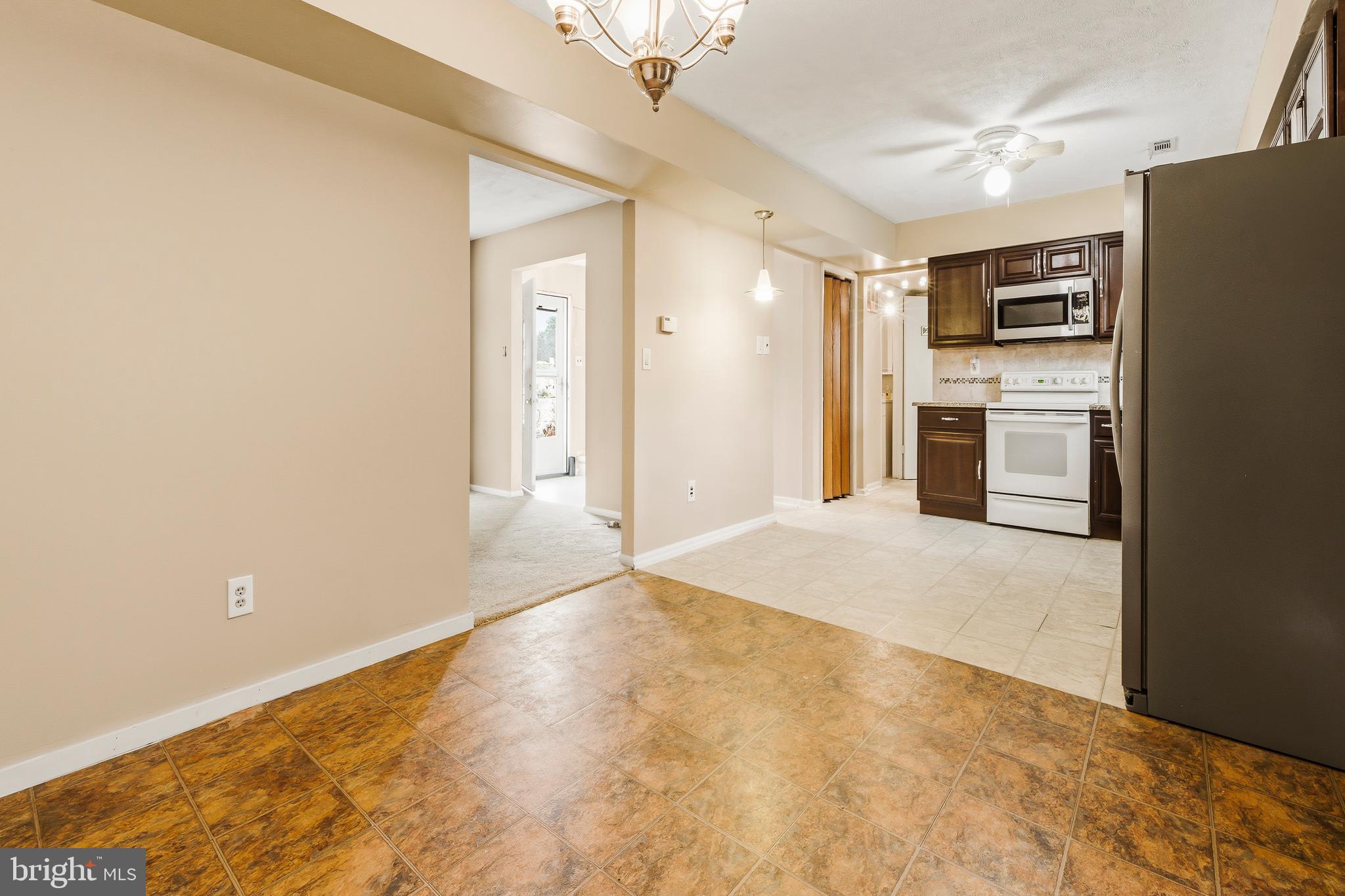 15 West Mary Lane Waterford Works, NJ 08089 - Photo 9 of 24