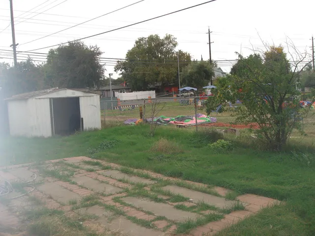 $335,000 | 348 Archway Avenue, Rio Linda, CA 95673