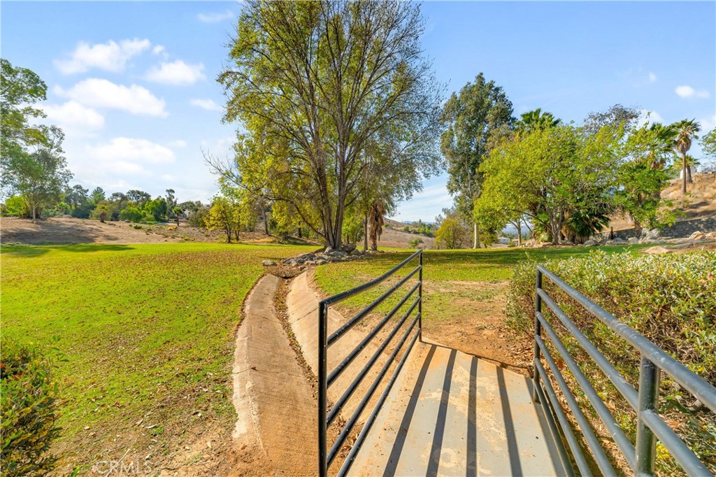 5855 Sunset Ranch Drive Riverside, CA 92506 - Photo 33 of 36 a view of swimming pool with seating space