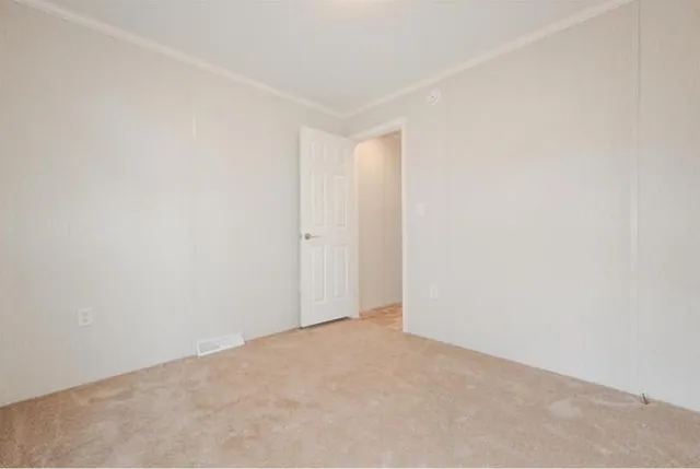 $159,900 | 26 Campfire Street, Conway, NH 03818