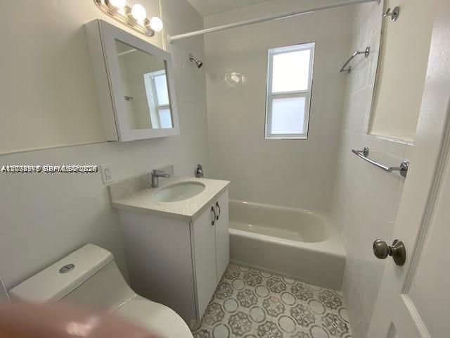 3530 Southwest 9th Terrace, Unit 6B Miami, FL 33135 - Photo 6 of 8