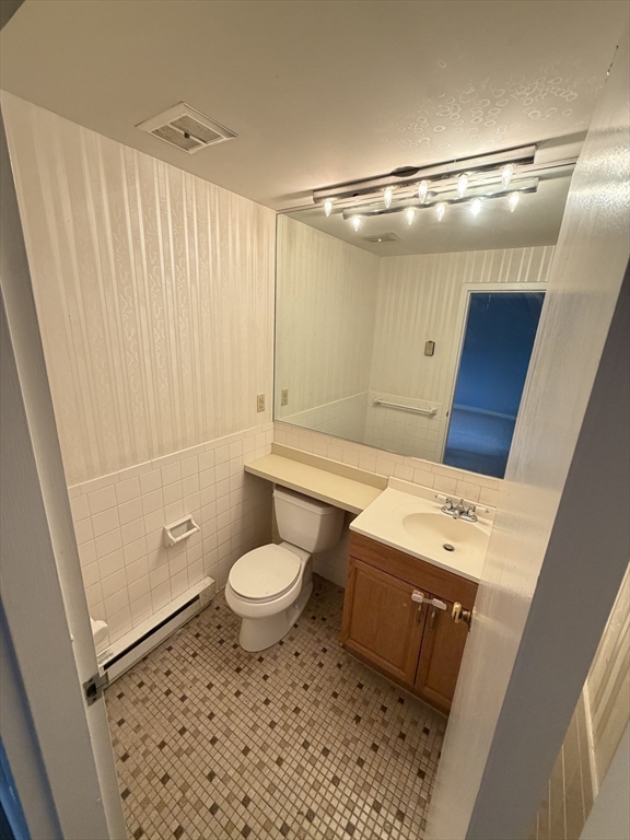 1321 Worcester Road, Unit 303 Framingham, MA 01701 - Photo 16 of 24