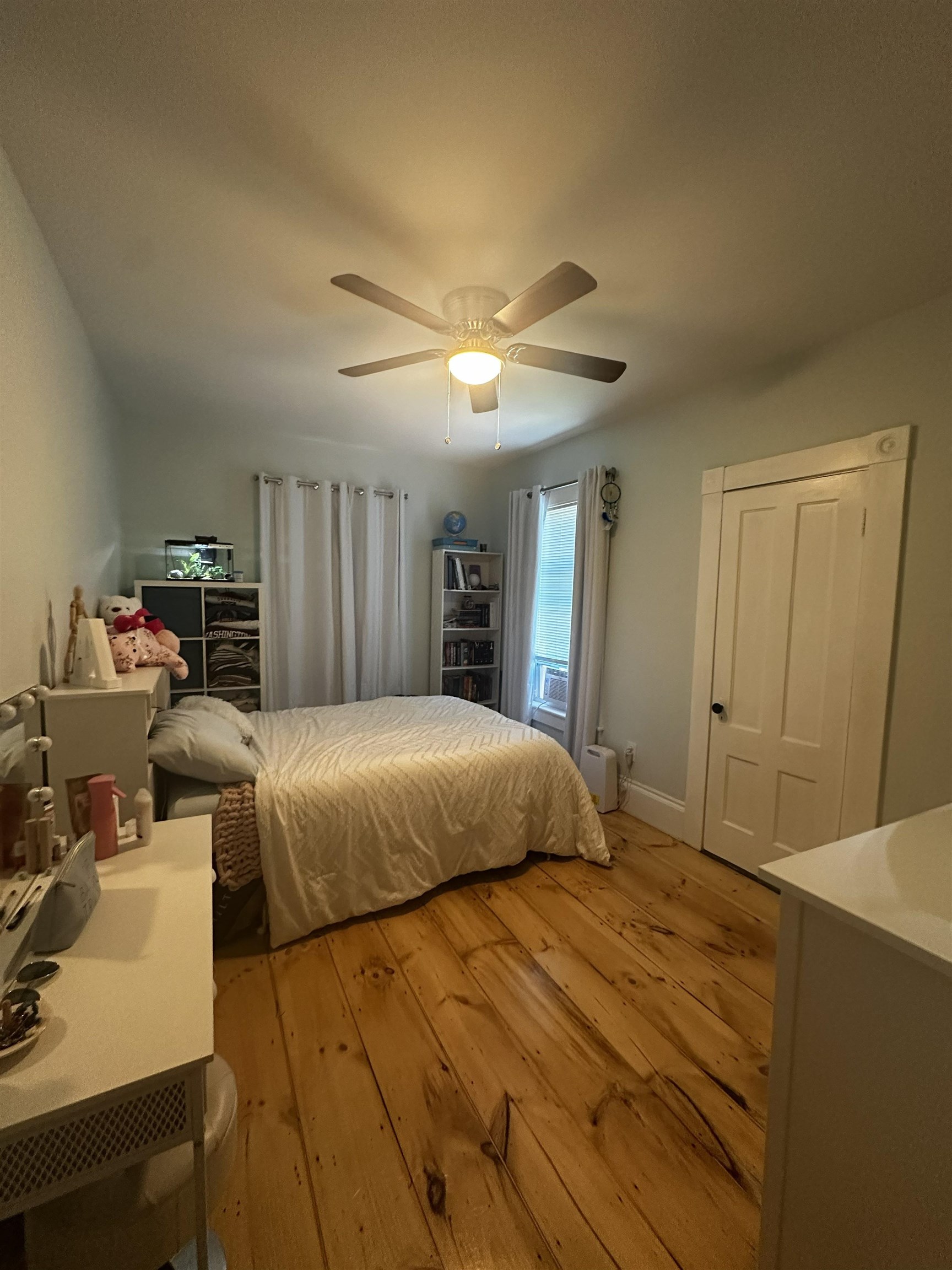 27 Holly Street Concord, NH 03301 - Photo 13 of 14 Gallery Image 13