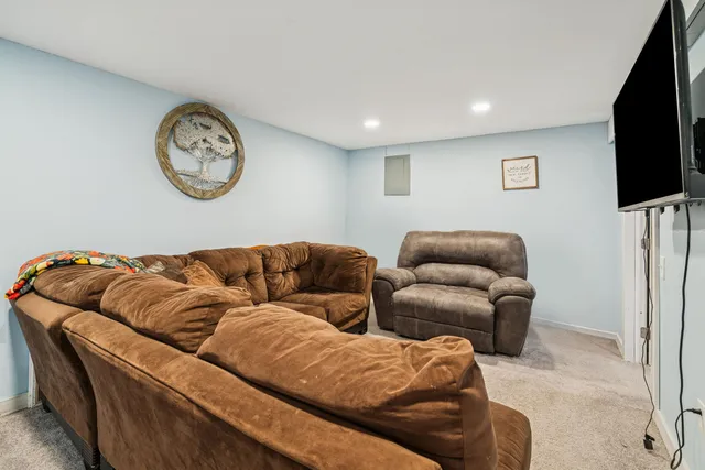 $379,000 | 25 Fern Hill Lane, Fairlee, VT 05045