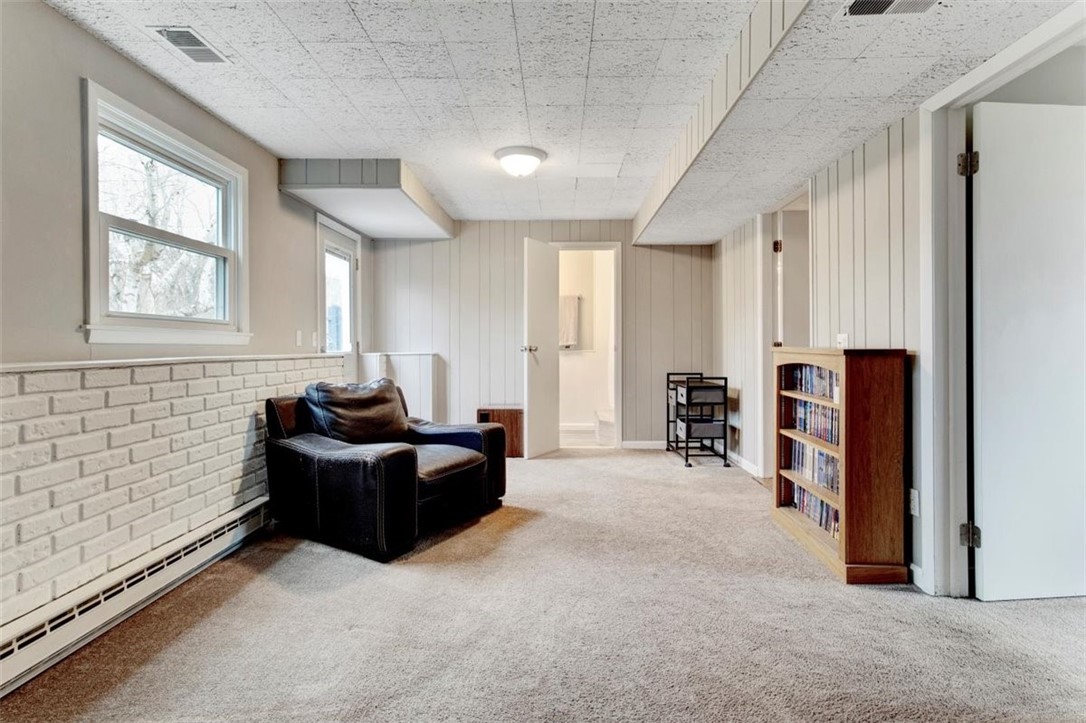 1683 Plank Road Penfield, NY 14580 - Photo 27 of 47