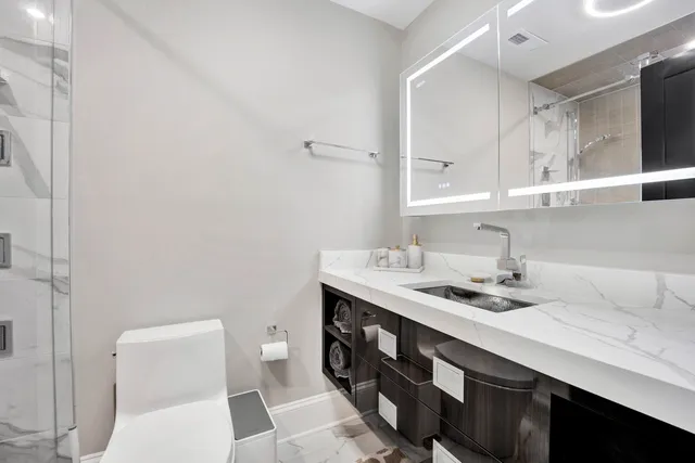 $999,900 | 3256 Westview Drive, Northbrook, IL 60062