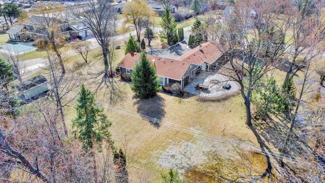 $999,900 | 3256 Westview Drive, Northbrook, IL 60062