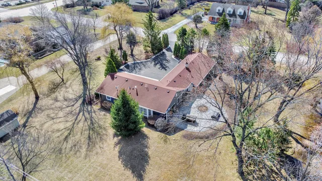 $999,900 | 3256 Westview Drive, Northbrook, IL 60062