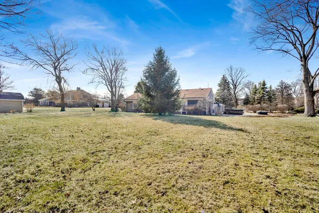 $999,900 | 3256 Westview Drive, Northbrook, IL 60062