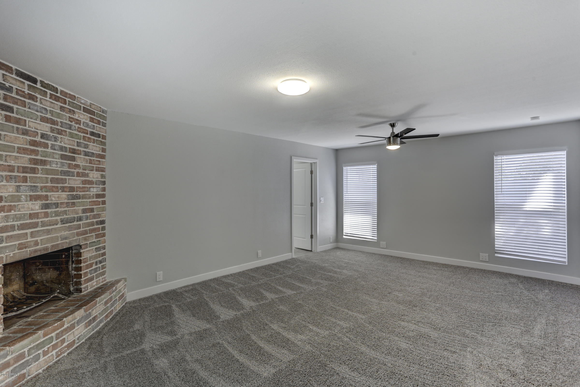 3402 West Bloomfield Road Phoenix, AZ 85029 - Photo 29 of 44 Huge Master Bedroom