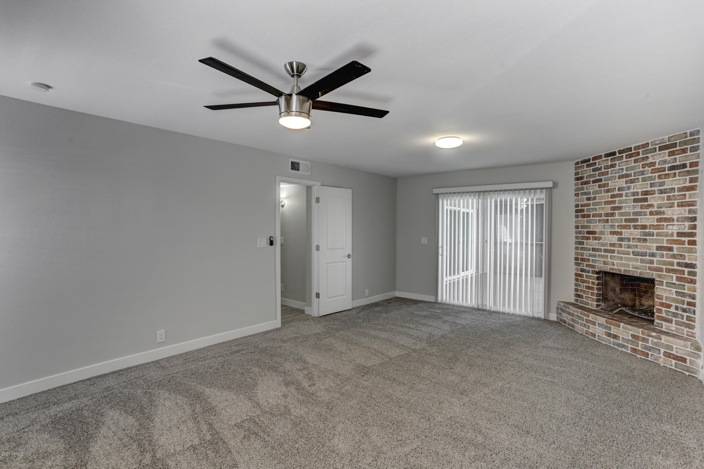 3402 West Bloomfield Road Phoenix, AZ 85029 - Photo 30 of 44 Lots of Natural Lighting