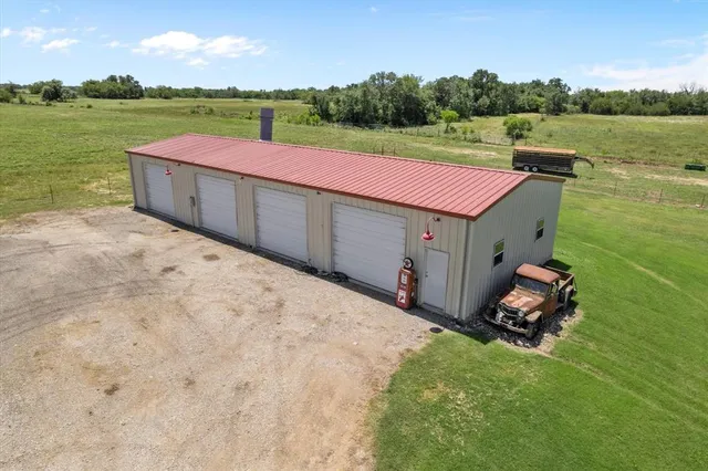 $2,995,000 | 2801 Agnes Circle, Springtown, TX 76082