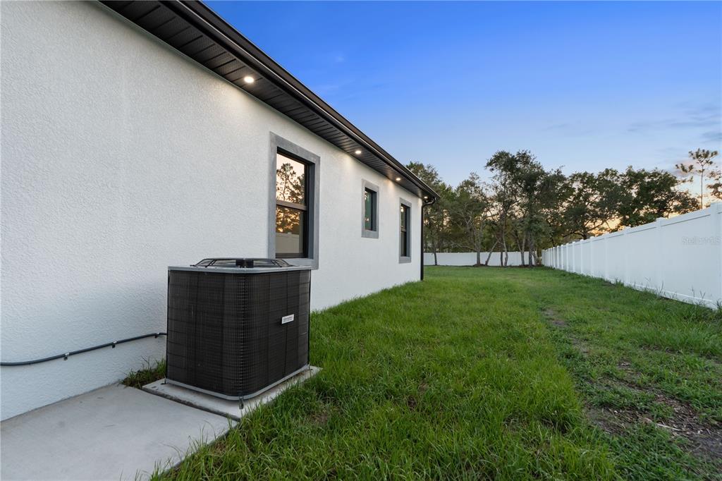 9201 Nightingale Road Weeki Wachee, FL 34613 - Photo 59 of 70