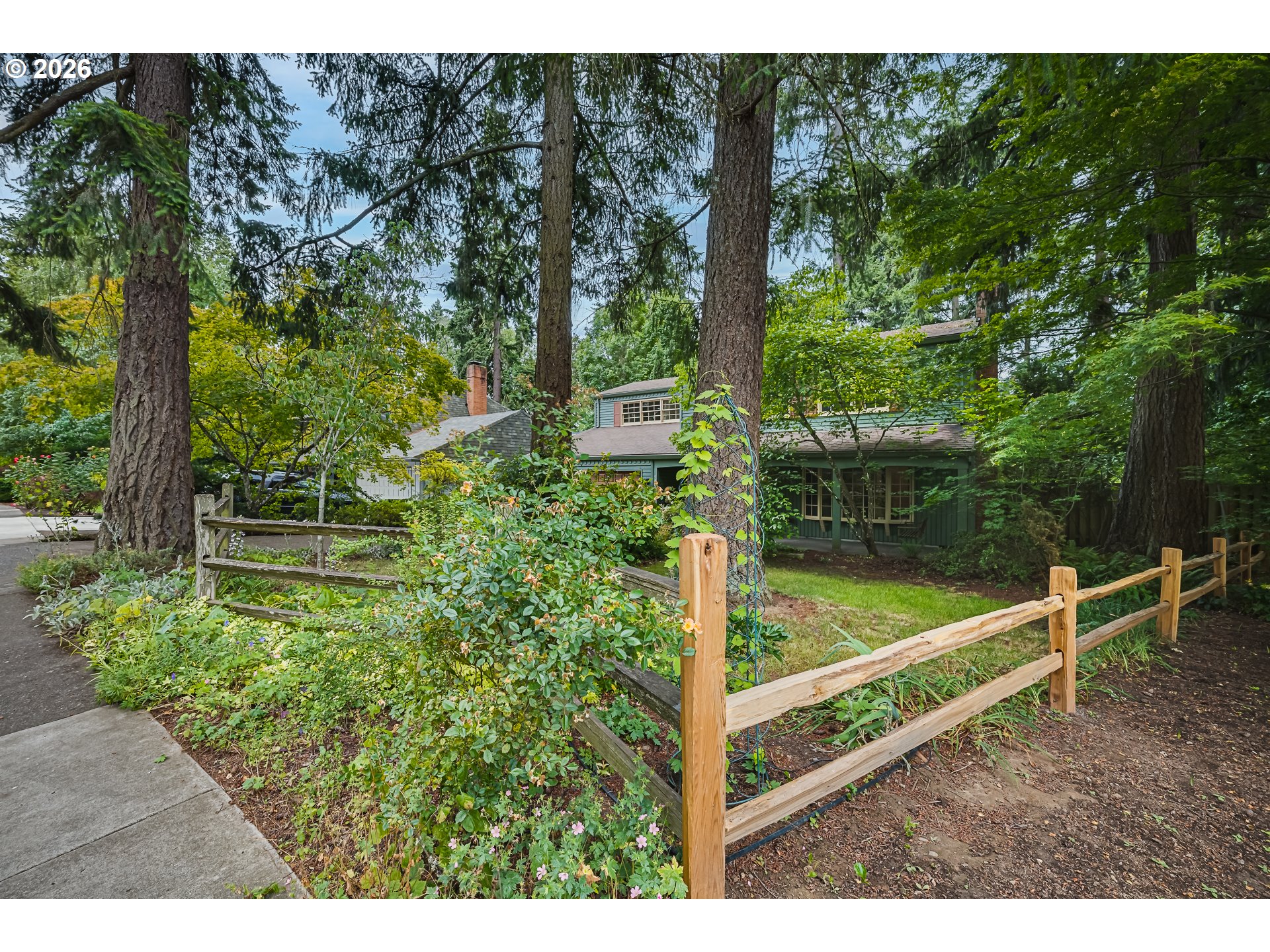 5825 Southwest Spruce Avenue Beaverton, OR 97005 - Photo 24 of 35