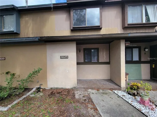 a front view of house