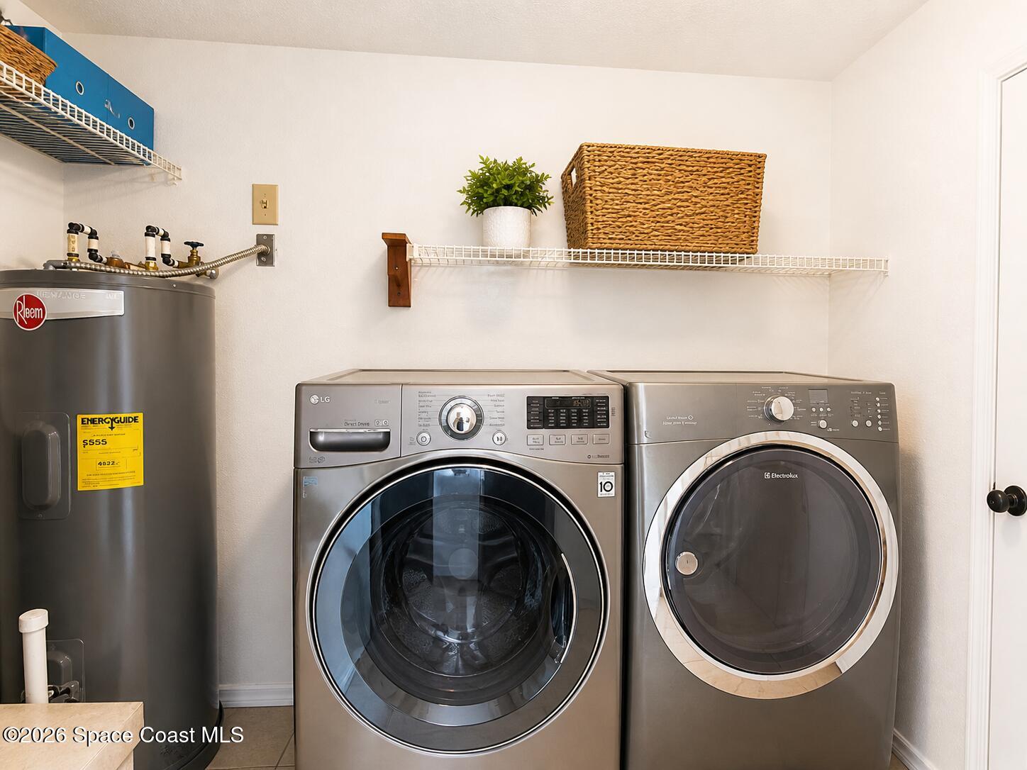 1839 Longleaf Road Cocoa, FL 32926 - Photo 24 of 29 laundry Room