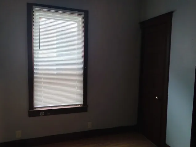 $1,800 | 7939 South Burnham Avenue, Chicago, IL 60617