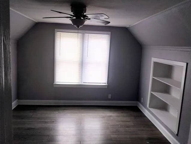 $1,800 | 7939 South Burnham Avenue, Chicago, IL 60617