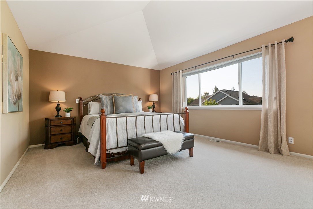 17349 Southeast 186th Way Renton, WA 98058 - Photo 12 of 20