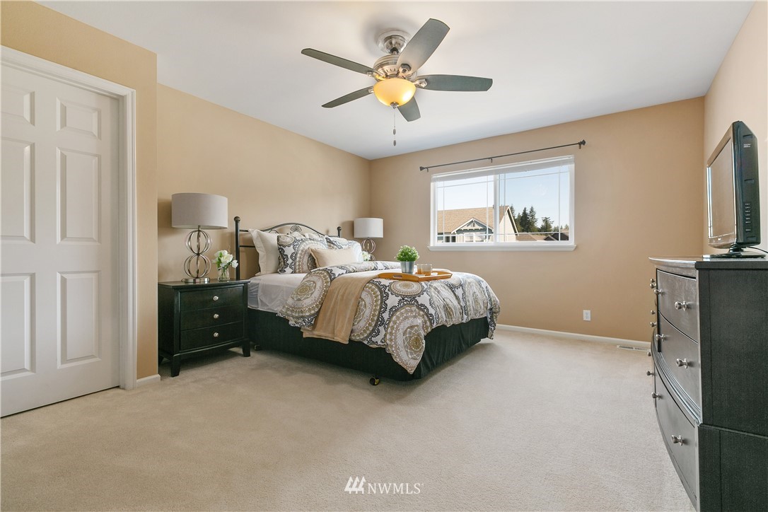 17349 Southeast 186th Way Renton, WA 98058 - Photo 16 of 20