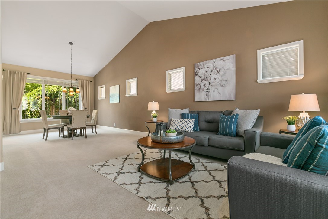 17349 Southeast 186th Way Renton, WA 98058 - Photo 4 of 20
