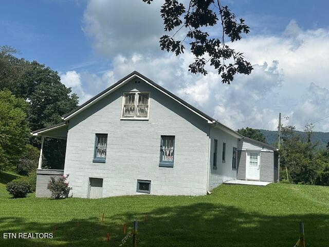 863 Giles Hollow Road Rose Hill, VA 24281 - Photo 6 of 24 IMG_0210 (1)