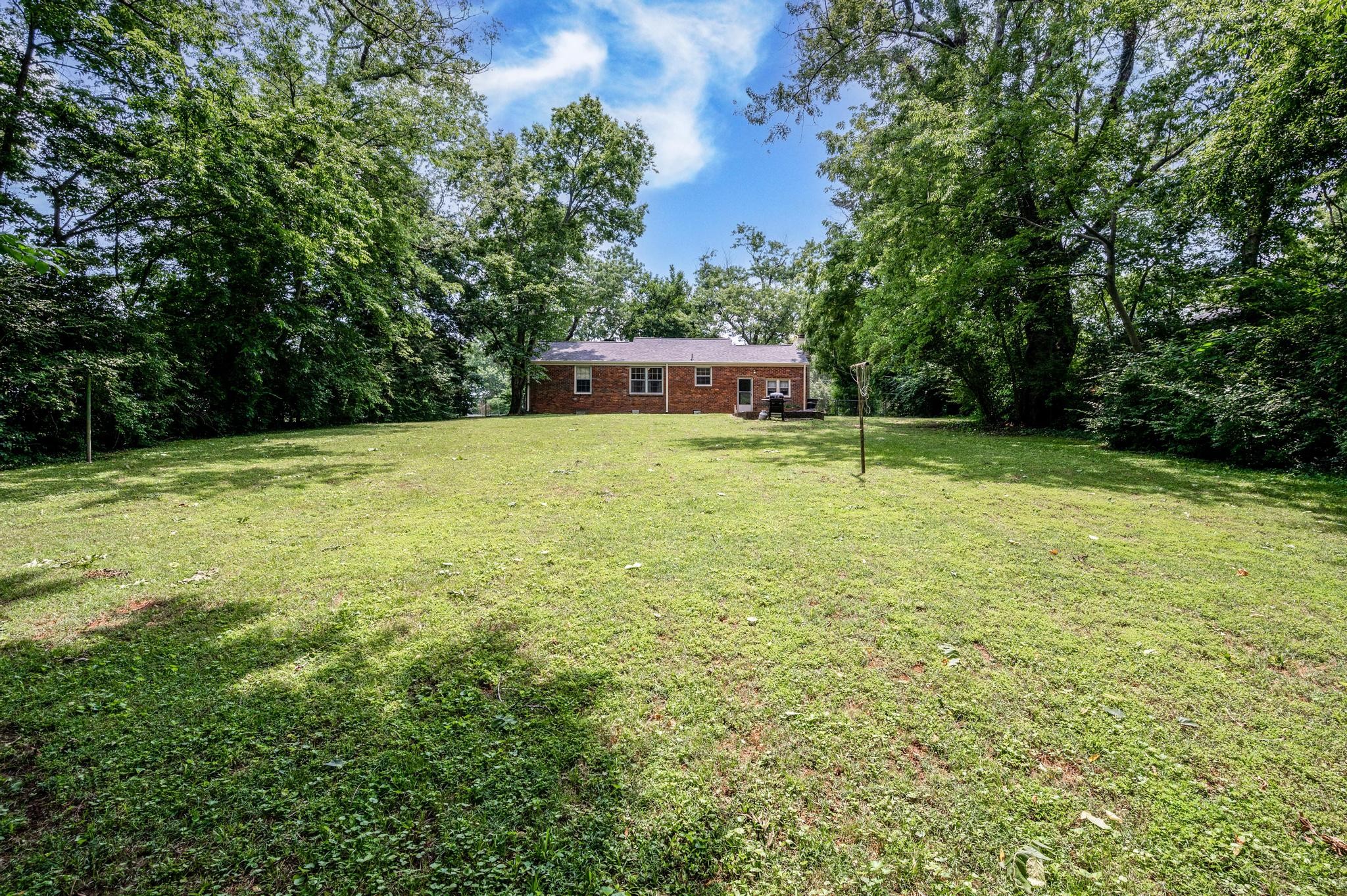 620 Crieve Road Nashville, TN 37220 - Photo 4 of 32 Gallery Image 4