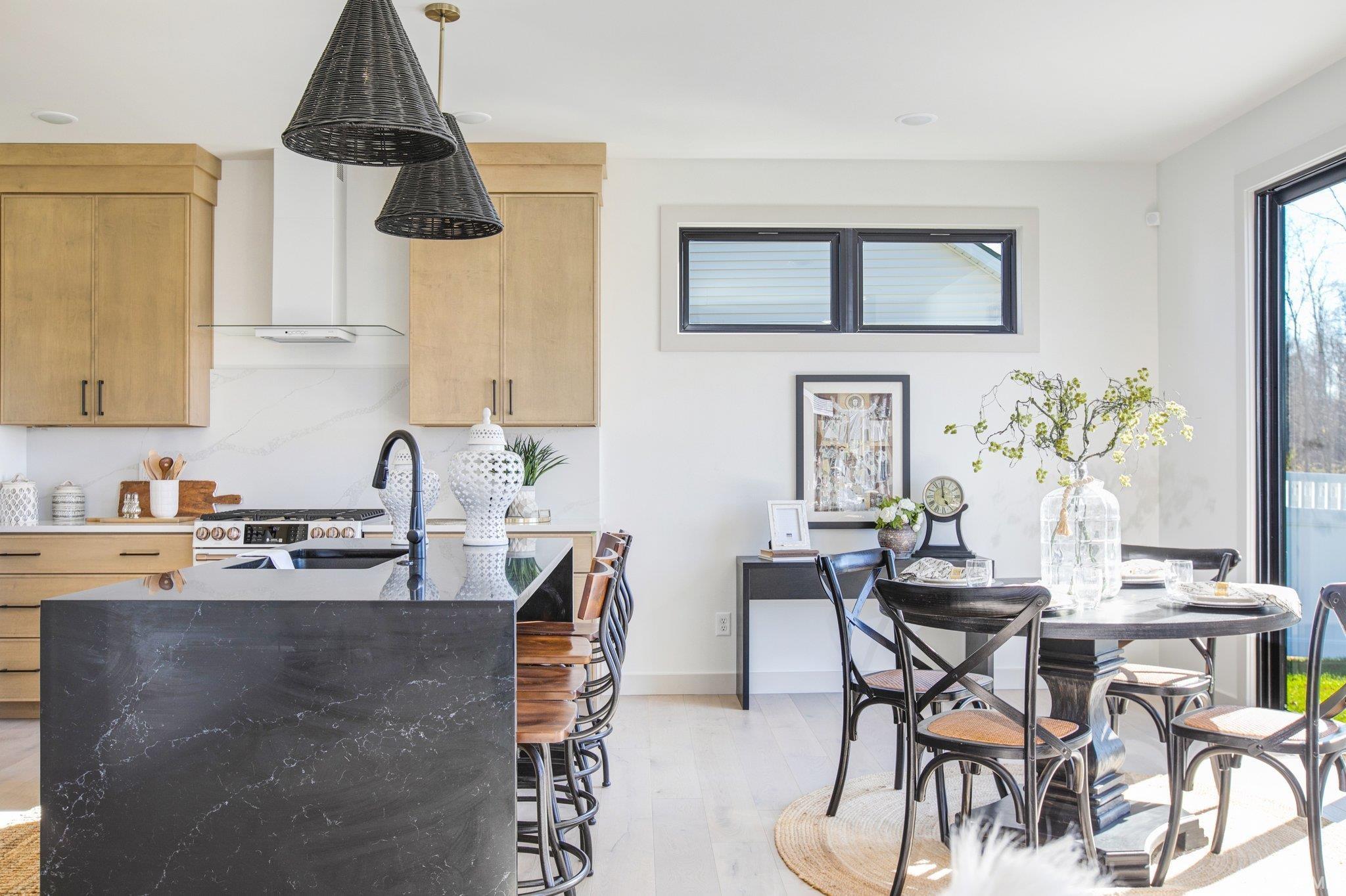 12866 Brick Road Granger, IN 46530 - Photo 20 of 33