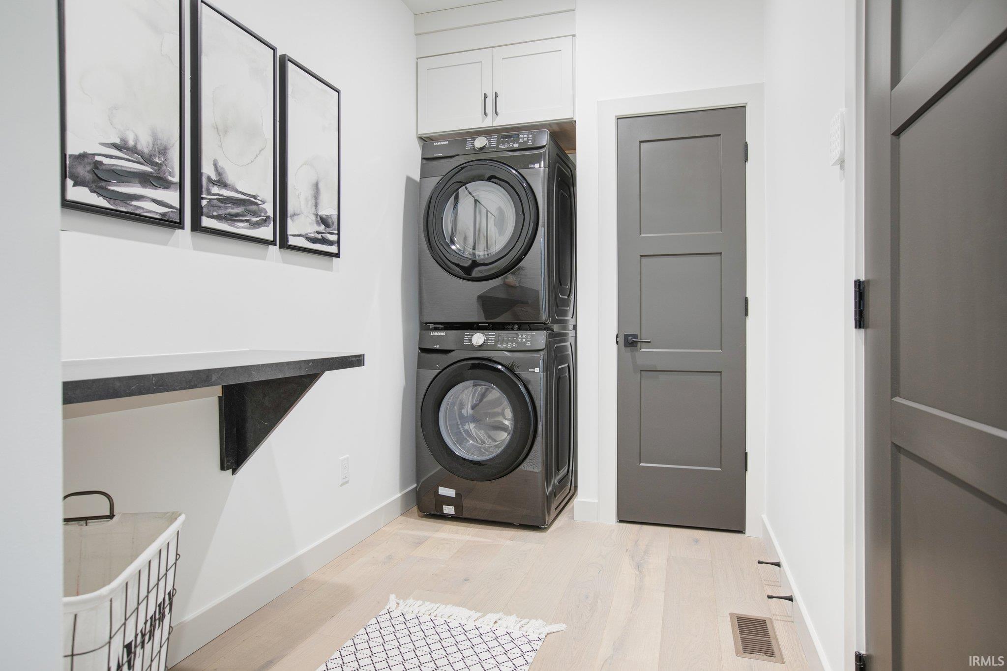 12866 Brick Road Granger, IN 46530 - Photo 6 of 33